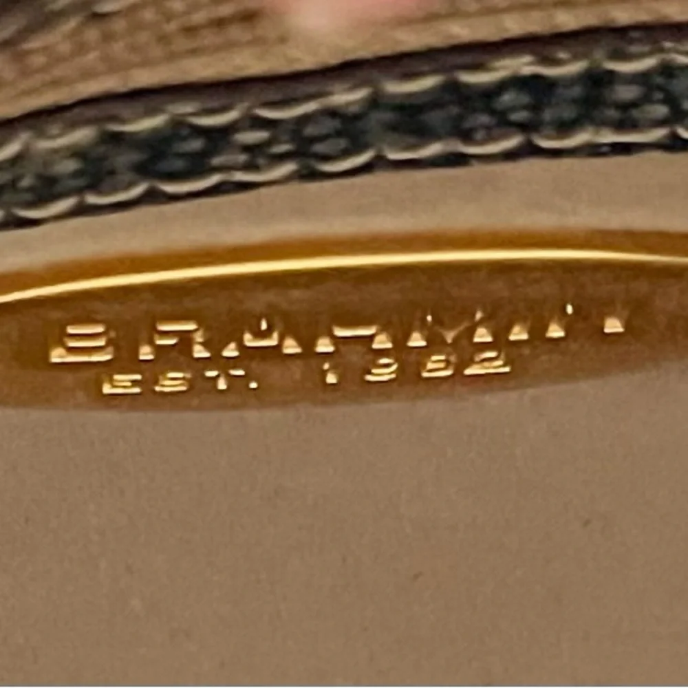 Read BUY or BUNDLE Brahmin Bekka bag, adj. strap-RARE Exq.can’t find exact bag. - Picture 12 of 12